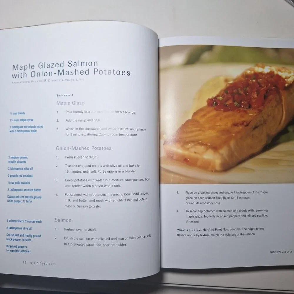 Delicious Disney 2006 Cook Book Park Recipes Chefs Pam Brandon‎ Mickey Twinkie